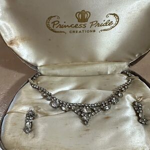 VTG Silver Necklace and Earring Set
